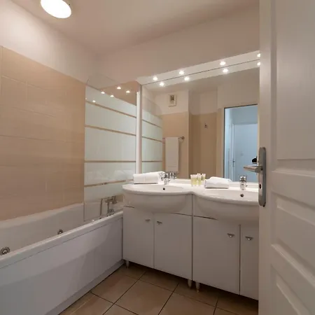 Lagrange Vacances - Residence Jardin Mauresque 3*