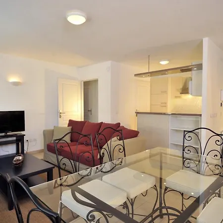Apartmanhotel Lagrange Jardin Mauresque 3*