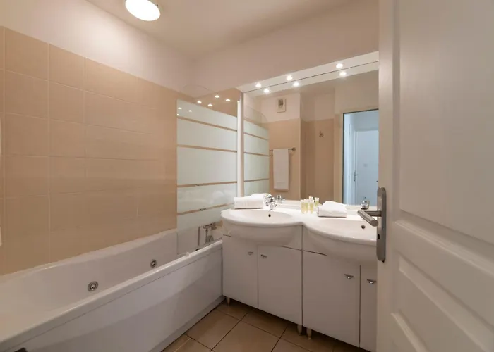 Lagrange - Jardin Mauresque شقة فندقية آركاشو